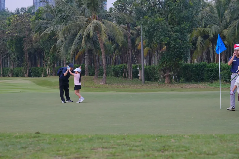 Lisa golf experience